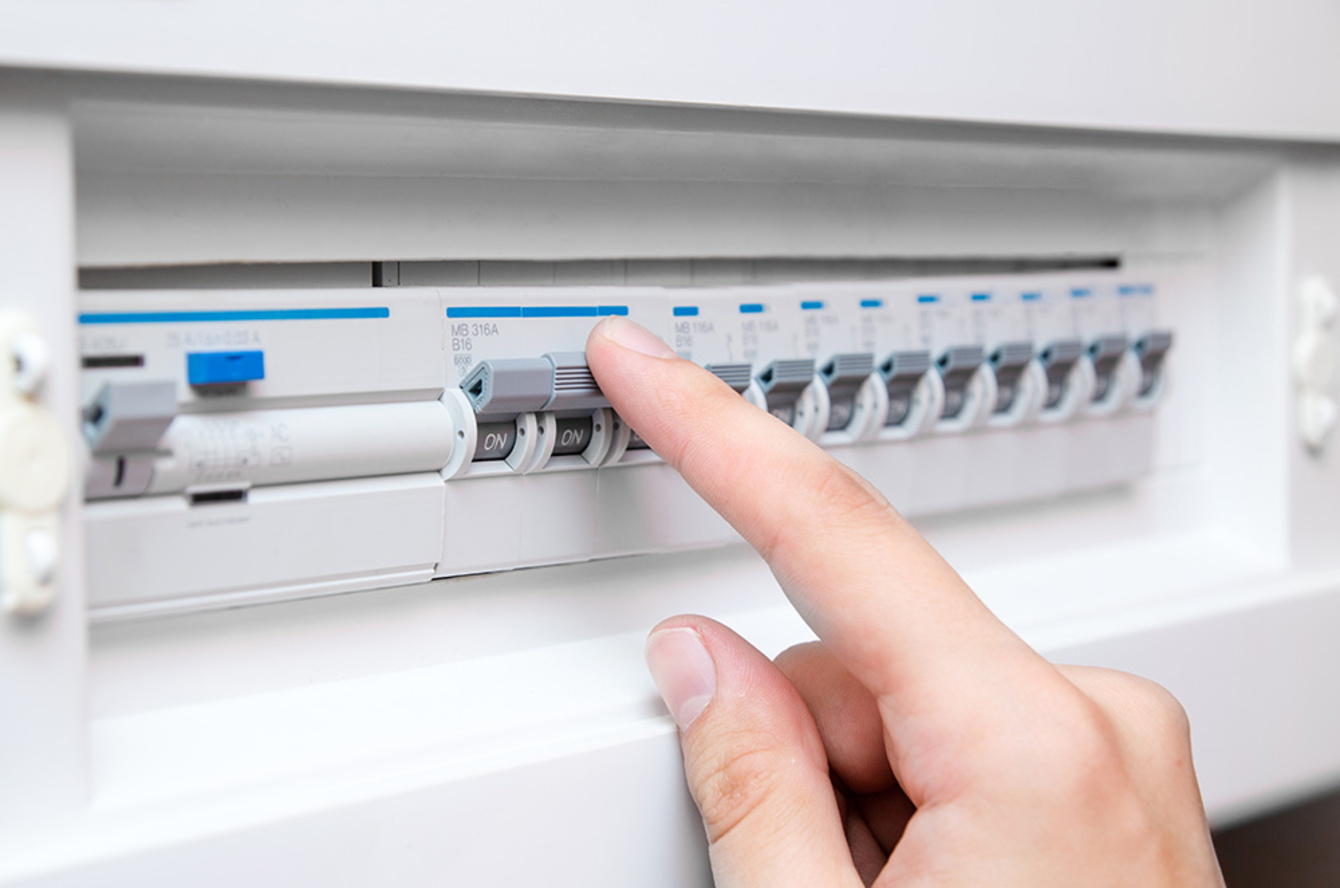Schalt­schrank­bau bei Elektro Böge e.K. in Breitenfelde