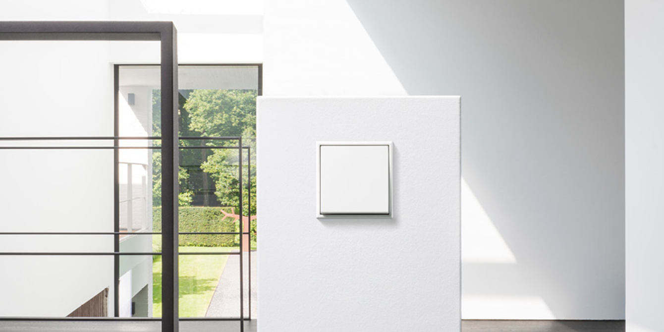 JUNG Schalterprogramme bei Elektro Böge e.K. in Breitenfelde